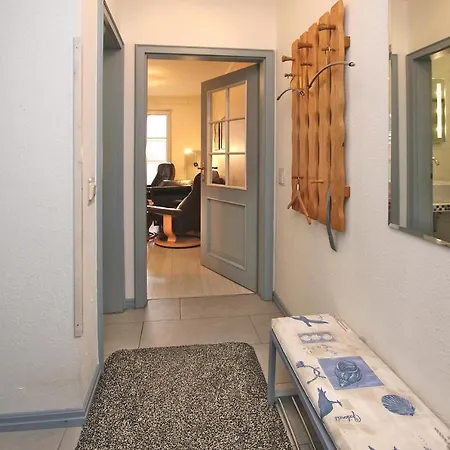 Gmelinstra_e 12_ Whg_ 9_ Haus *